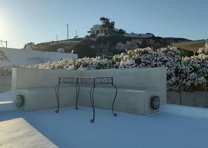 بيت للعطل The Commander's House