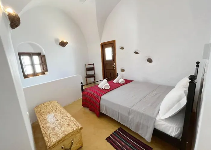 بيت للعطل The Commander's House *