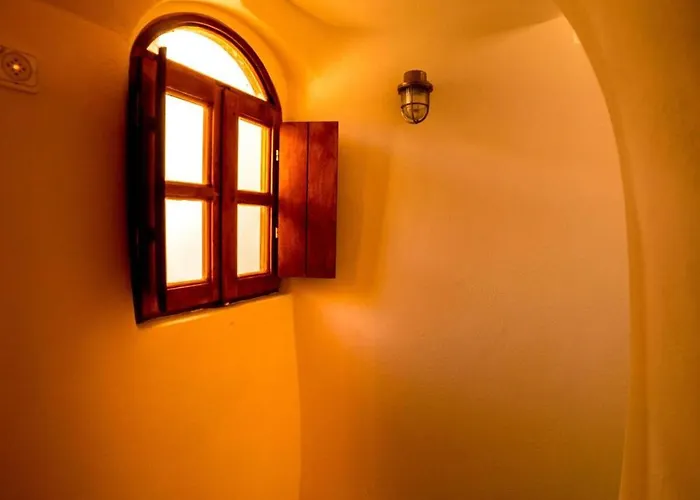 The Commander's House *