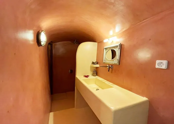 The Commander's House *