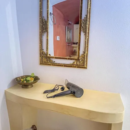 度假居 The Commander's House Emporio (Santorini)