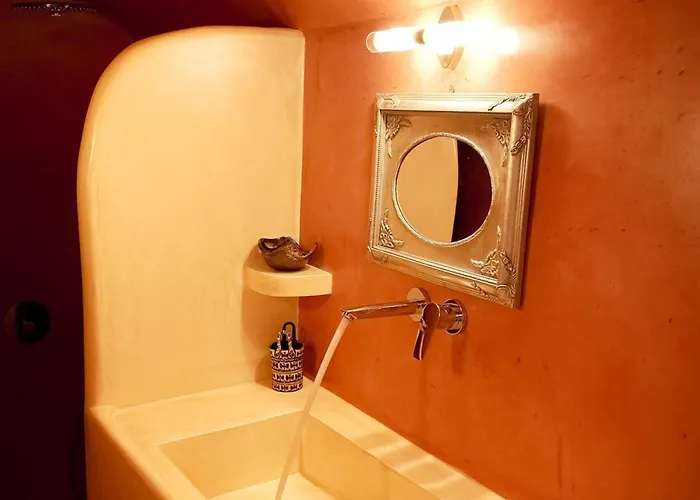 The Commander's House *